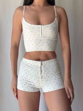 My Mum Made air White Floral Short Pj Set